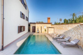 Villa Miromar APP